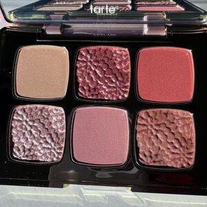 Tarte Maracuja Juicy palette “Amazonian Clay”